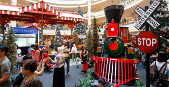 christmas mid valley